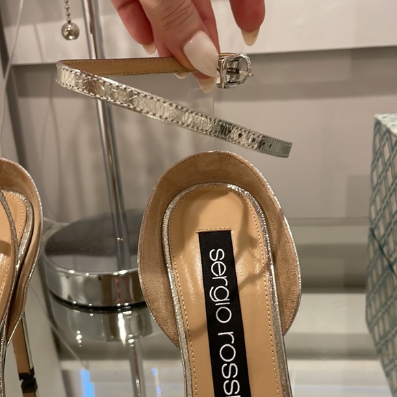 Brand New! NWT SERGIO ROSSI embossed leather silver and transparent heel. - Picture 3 of 8